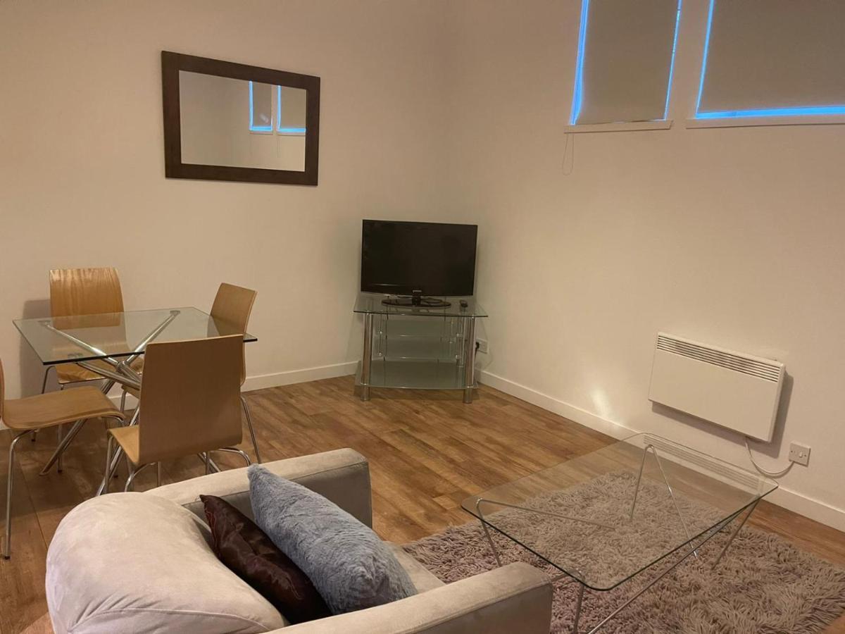 Aberdeen Stay Central 2-Bedrooms Apt-No Party Exteriör bild