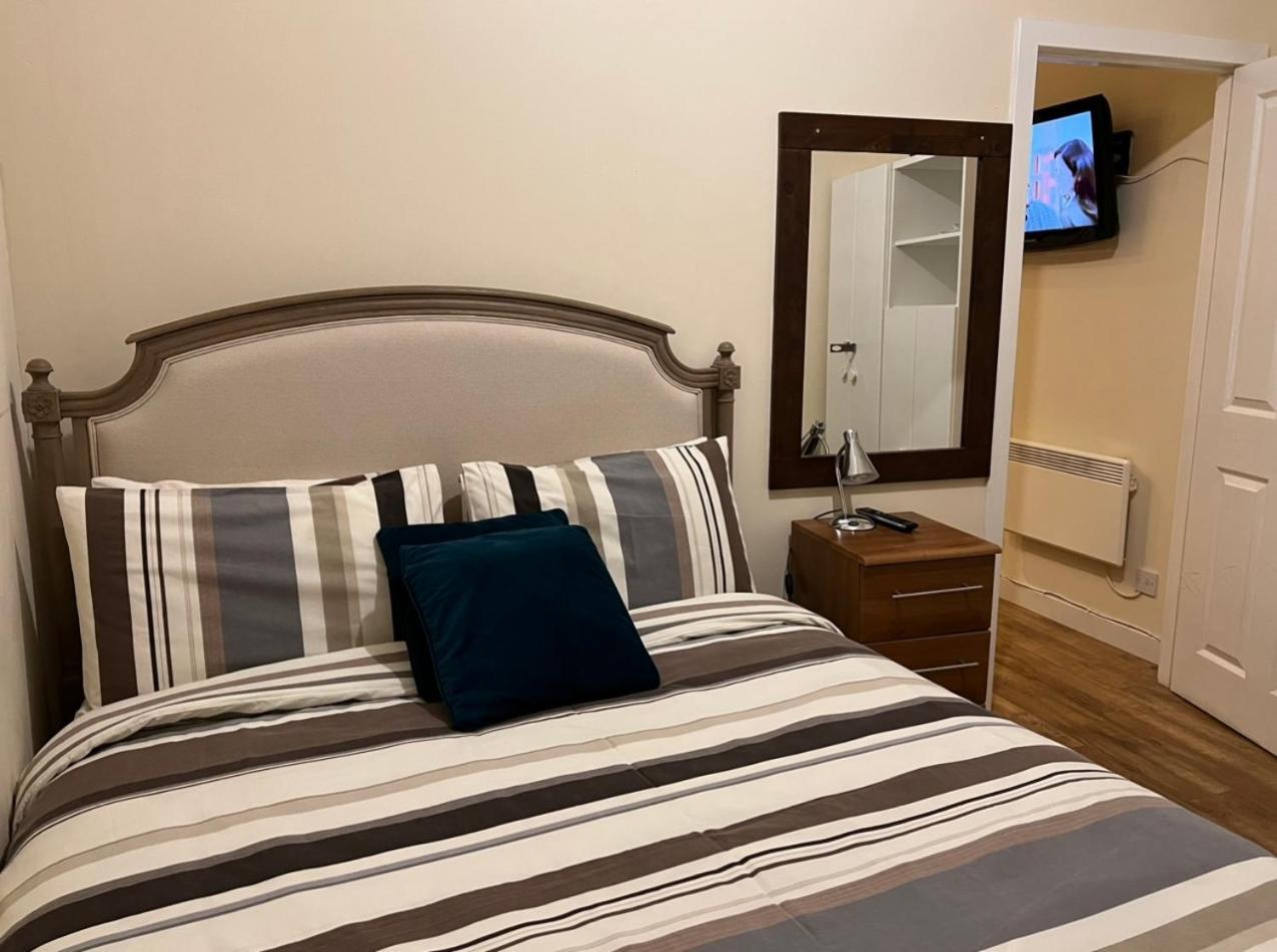 Aberdeen Stay Central 2-Bedrooms Apt-No Party Exteriör bild