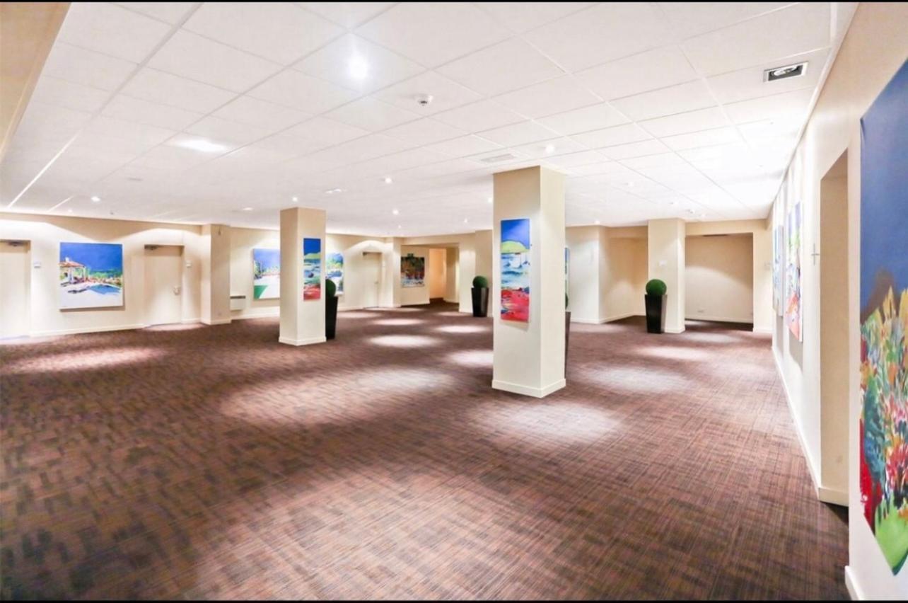 Aberdeen Stay Central 2-Bedrooms Apt-No Party Exteriör bild