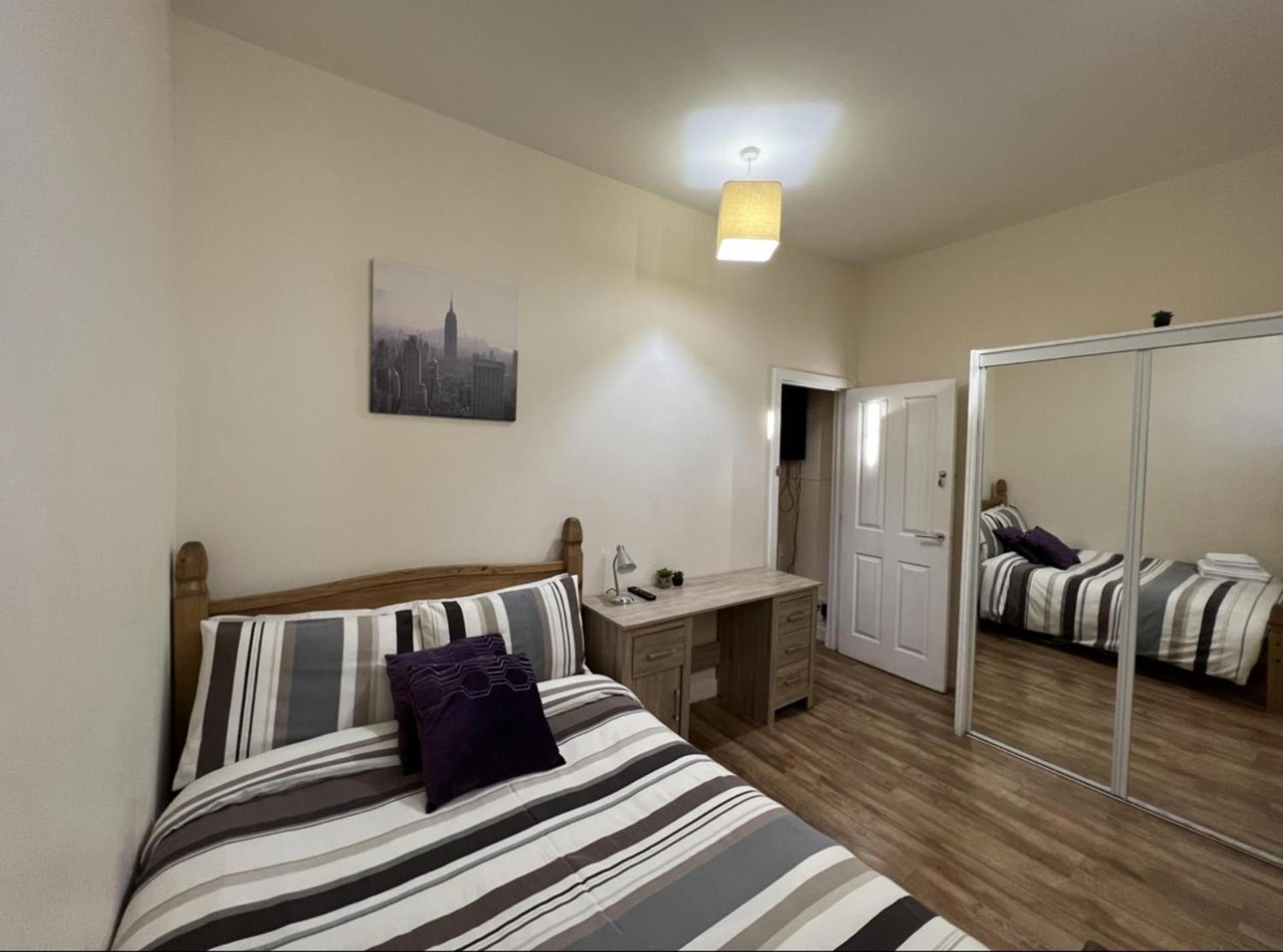 Aberdeen Stay Central 2-Bedrooms Apt-No Party Exteriör bild